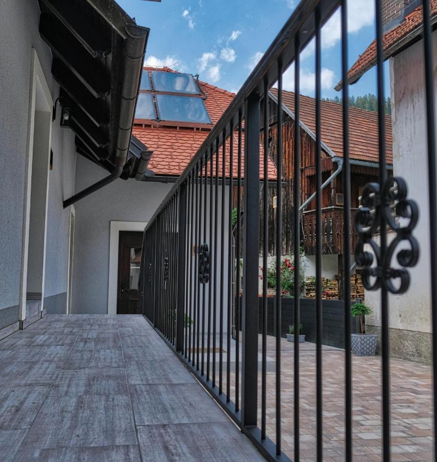 Auzlak Hisa, Apartments. Luče Zewnętrze zdjęcie