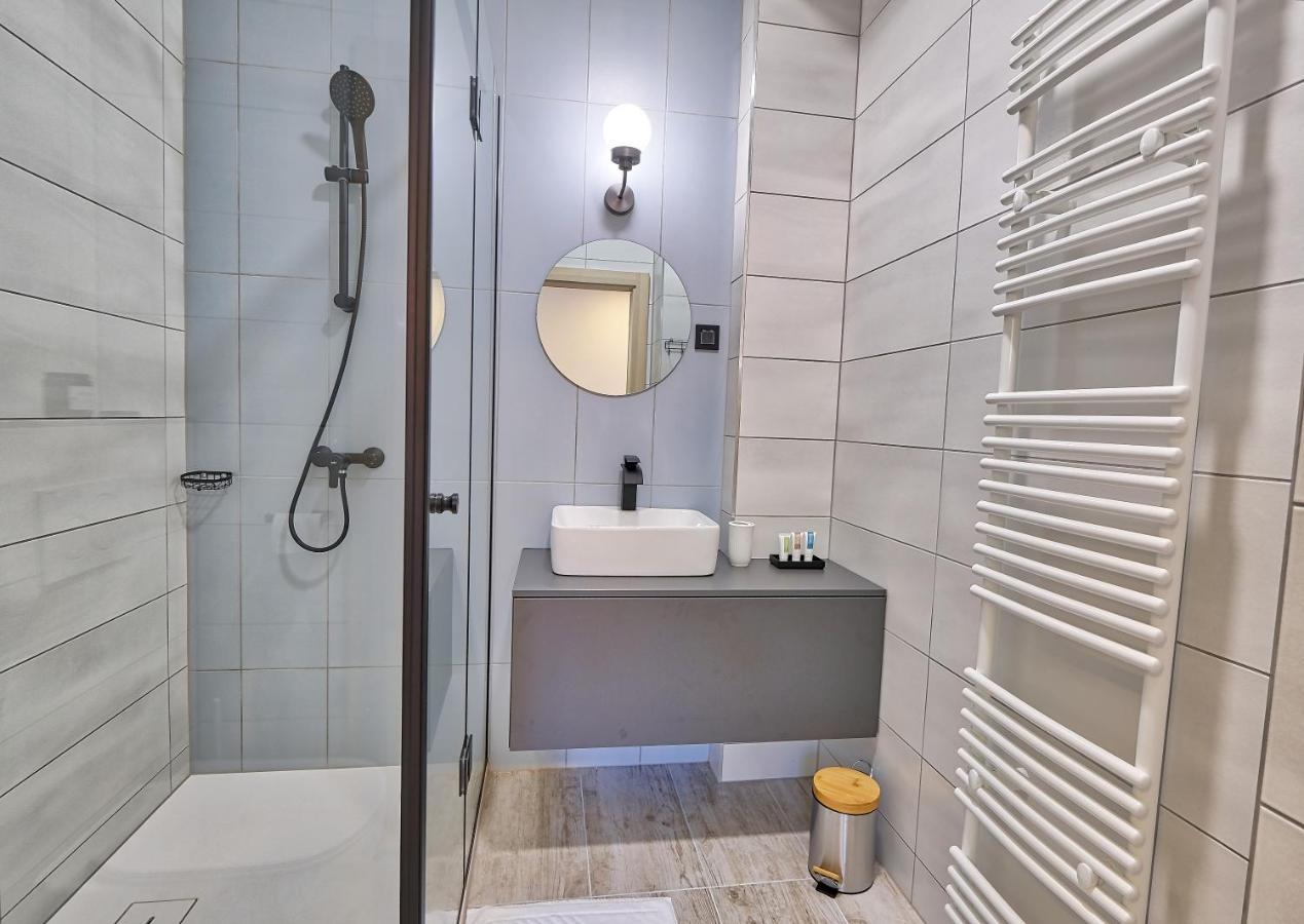Auzlak Hisa, Apartments. Luče Zewnętrze zdjęcie